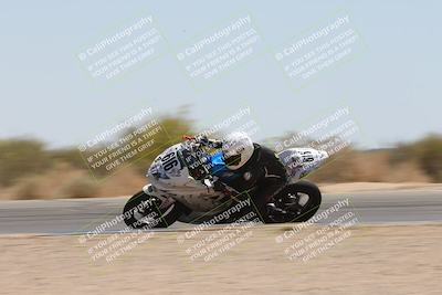 media/Apr-20-2025-CVMA (Sun) [[39090e8767]]/Race 9-Formula LW Twins Shootout/